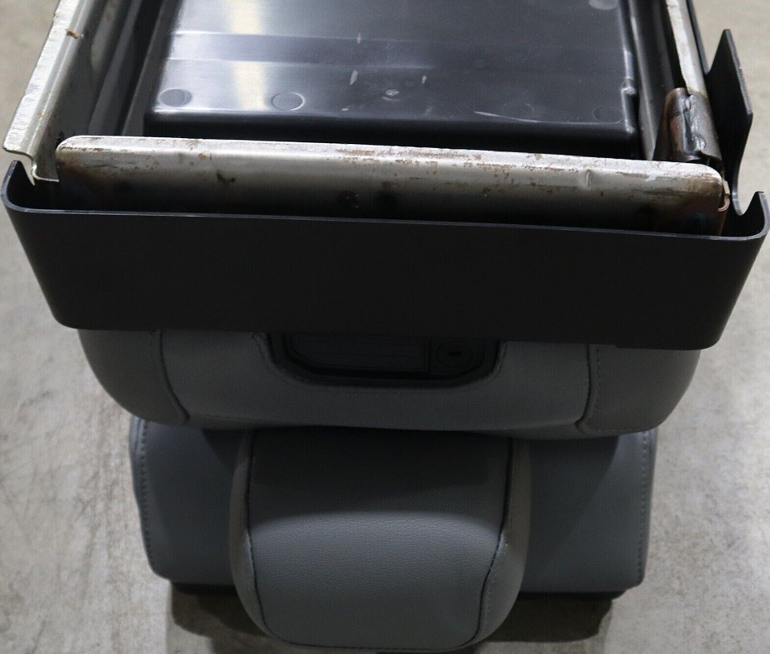 FORD F250 F350 SUPER DUTY FRONT VINYL GRAY BUCKET SEATS NEW GREY SET KIT OEM