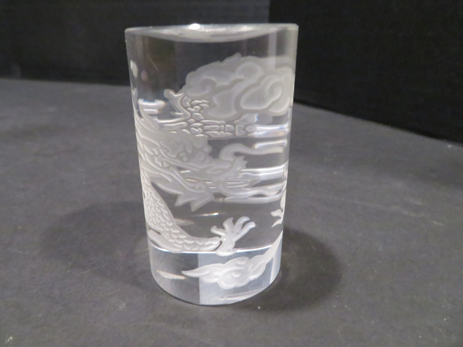 Etched Glass Dragon Roulette Win Marker - Glass Roulette Dolly Win Marker -