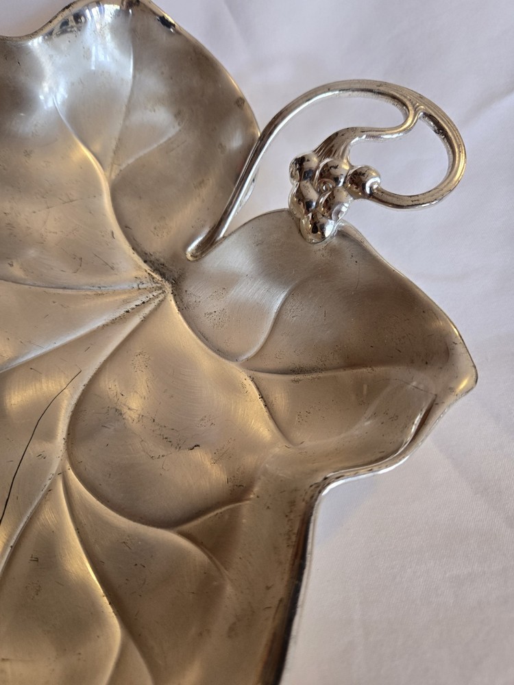 EP Brass Germany WMF IKORA Grape Leaf Candy Dish Silver Electro Plated 9in X 8in