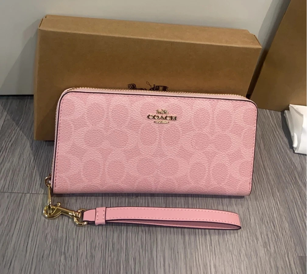 2026 Coach Long Zip Around Wallet In Signature Canvas CW778 Powder Pink