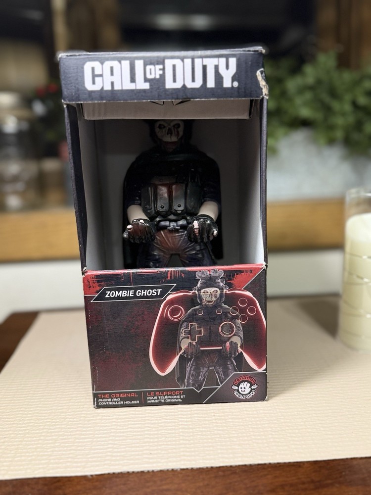 Cable Guys Zombie Ghost Controller & Phone Stand Black Red White