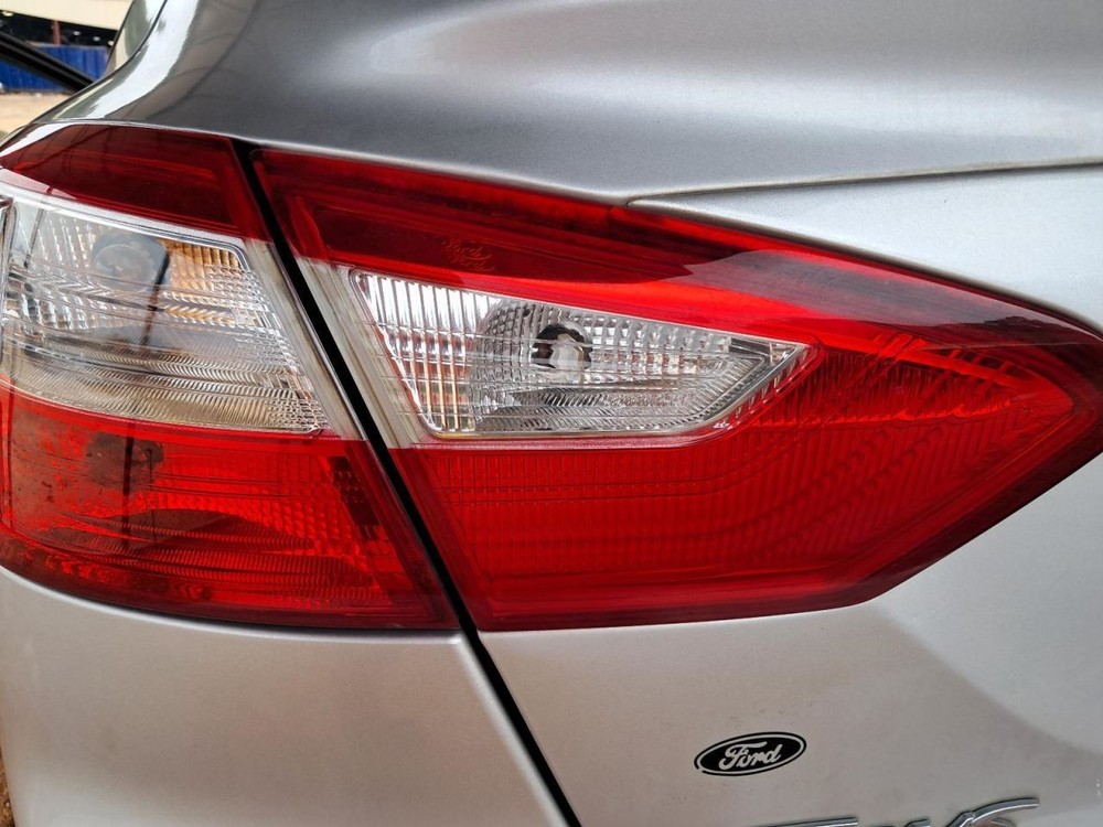 Fuse Box Engine Fits 12-14 FOCUS 4756789