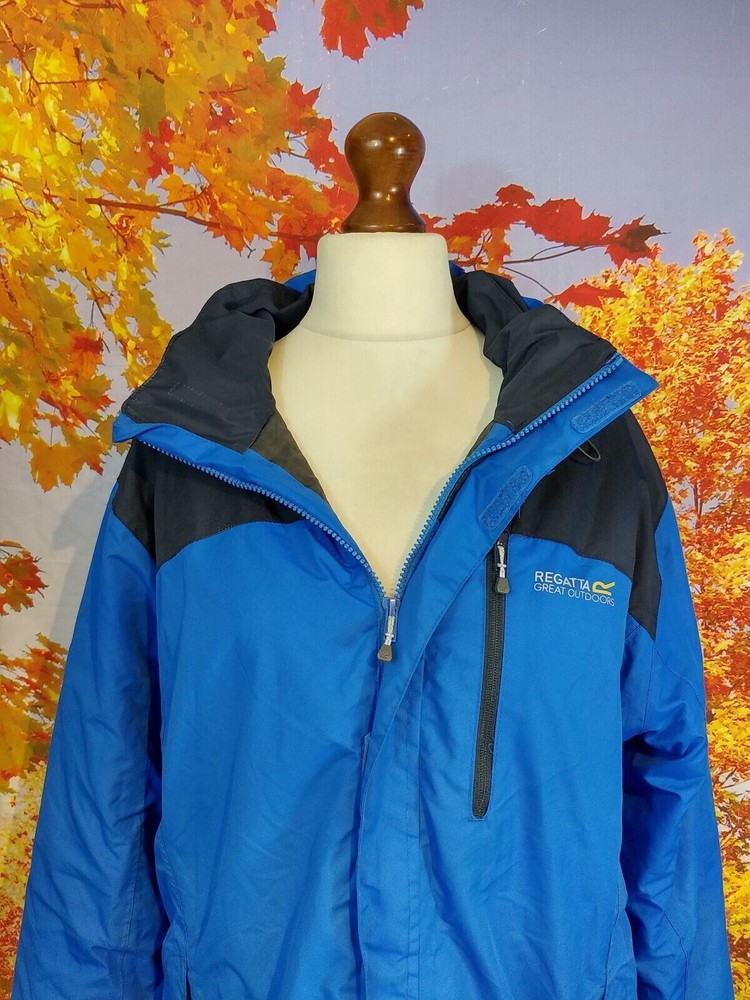 Regatta Great Outdoors blue polyester full zip Jacket. UK men's size Large