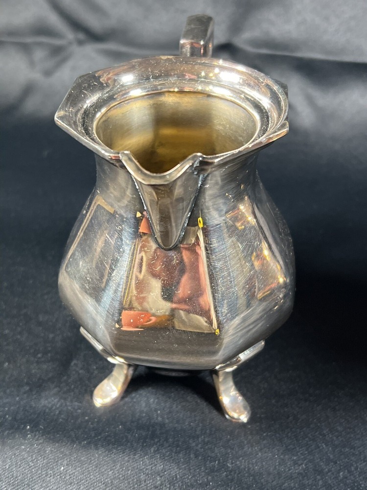 VTG Wallace 5020 Silver Plates Creamer & Lidded Sugar