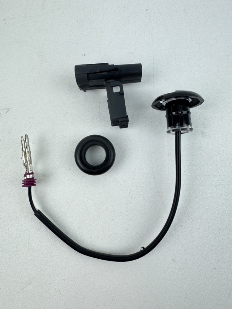 E34-WB0D-K White Step Accent Light Black Cover - Kit - 1EA