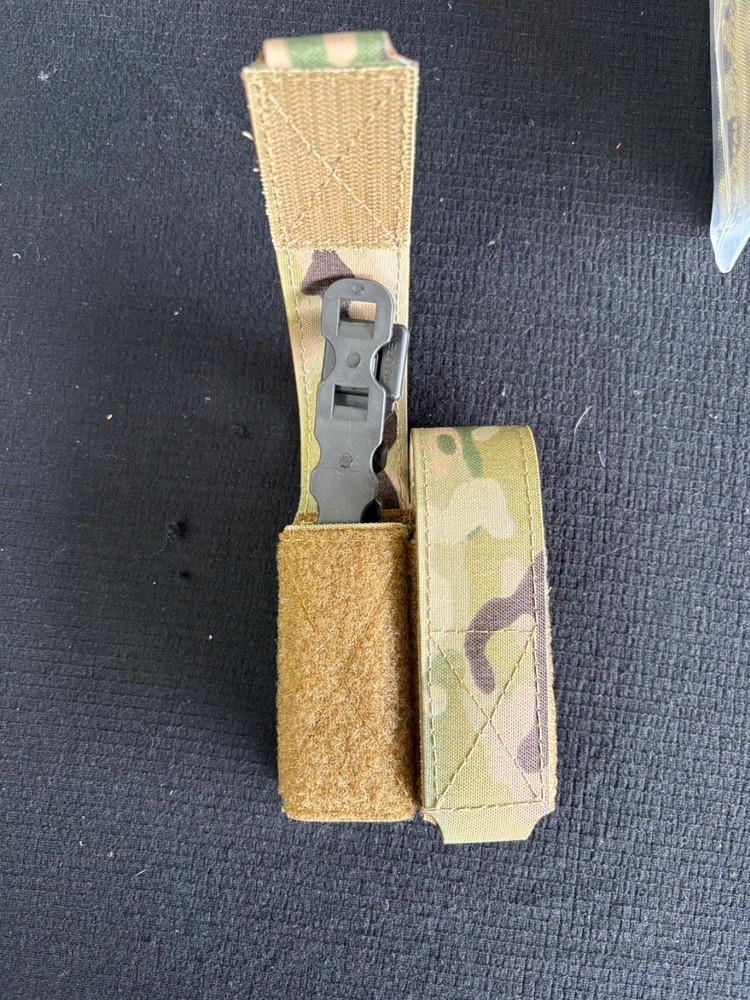 ESSTAC double mag pouch KYWI lidded