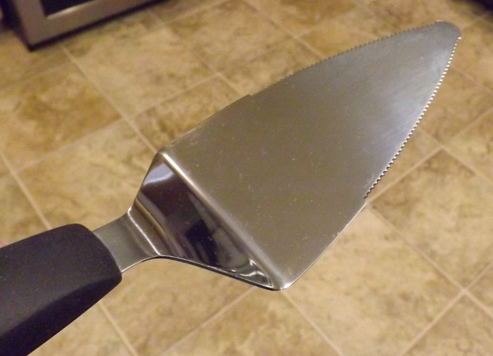 OXO Good Grips Cake Pie Server
