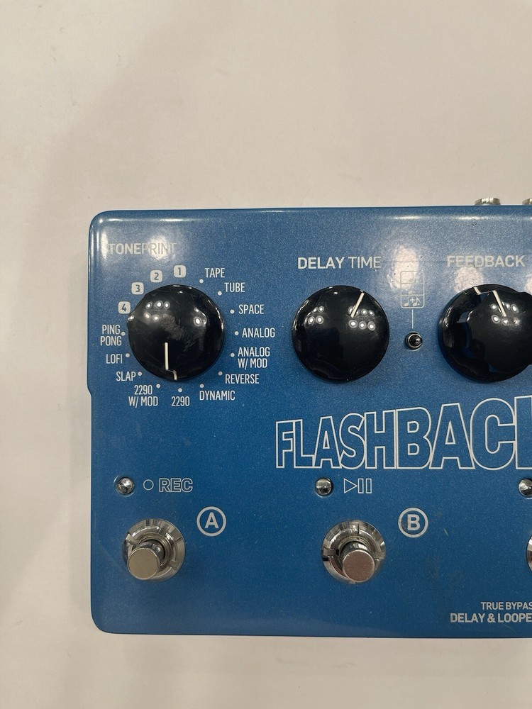 TC Electronic Flashback X4 Delay & Looper True Bypass Guitar Effect Pedal + Box
