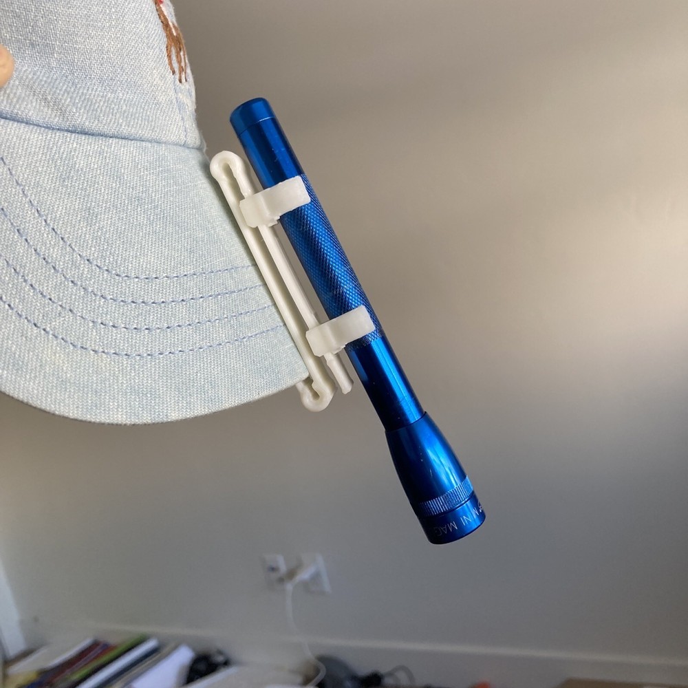Flashlight Caddy For baseball Hat Mounting Adapter Set For 1/2 To 1 Inch size