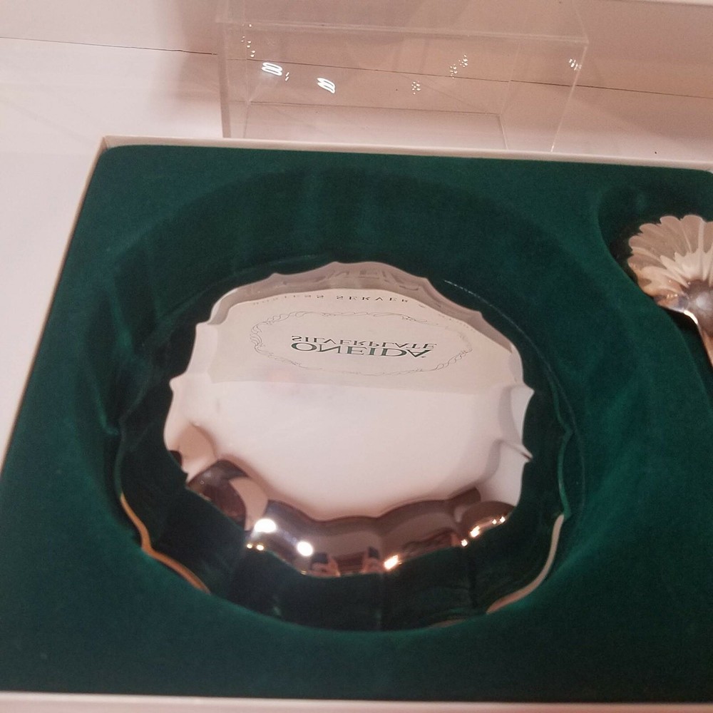 Oneida, Silverplate, Hostess Server Spoon Set Formal Dining Decor w Original Box