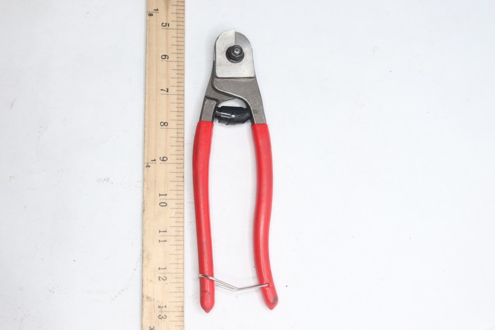 Steel 2-Hand Cable Cutter 5/16"