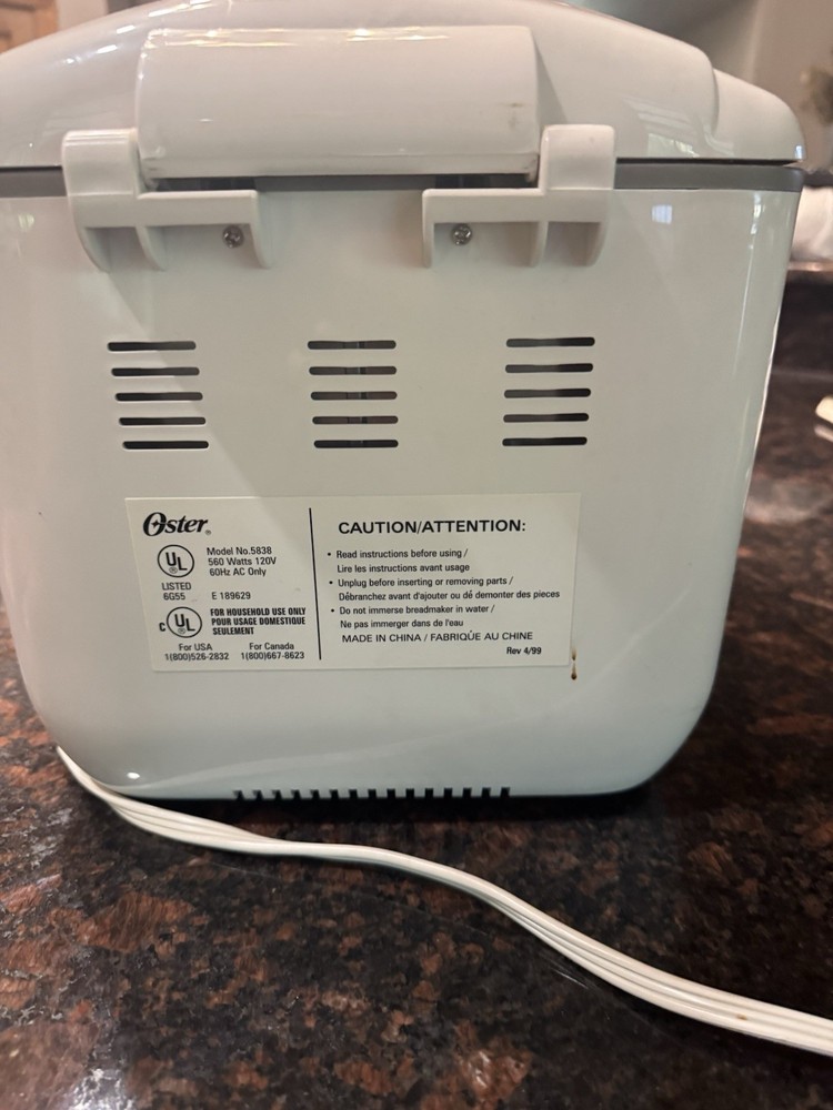 OSTER Expressbake Bread Maker Machine Model 5838 White EUC