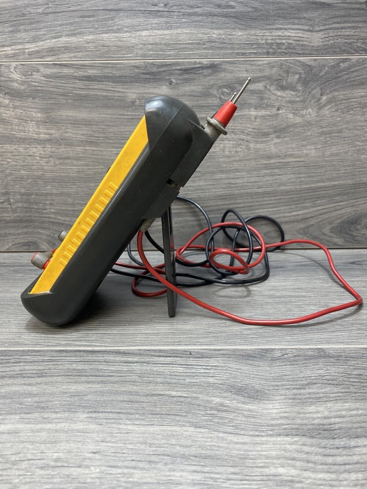 Appa95 Multimeter with test probes and rubber case