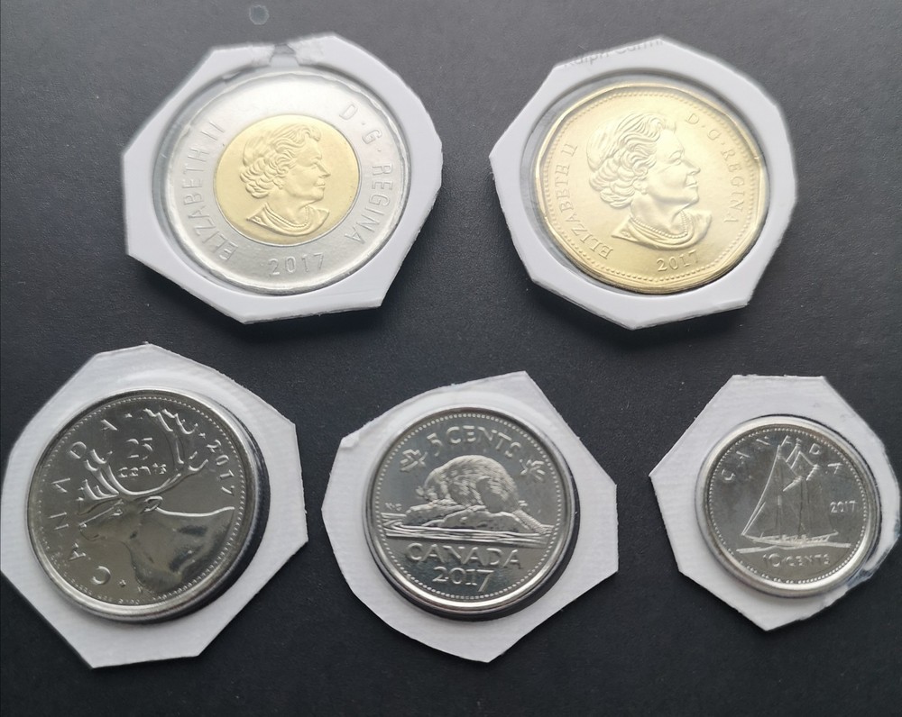 ***  CANADA  2017  UNCIRCULATED   COINS  SET  ***