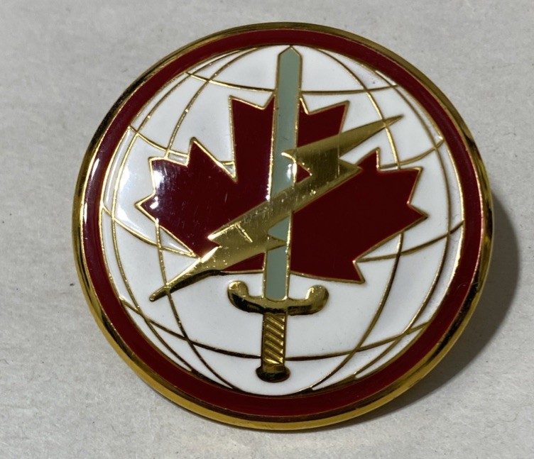 Canadian Forces Defence Information Services Command Pocket Badge No Backs