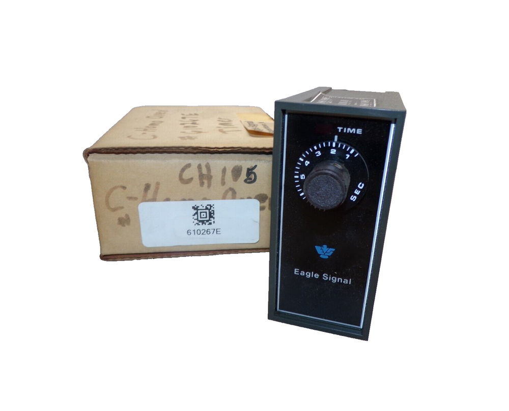 NEW EAGLE SIGNAL DG100 SOLID STATE TIMER 120 VAC DG102A3