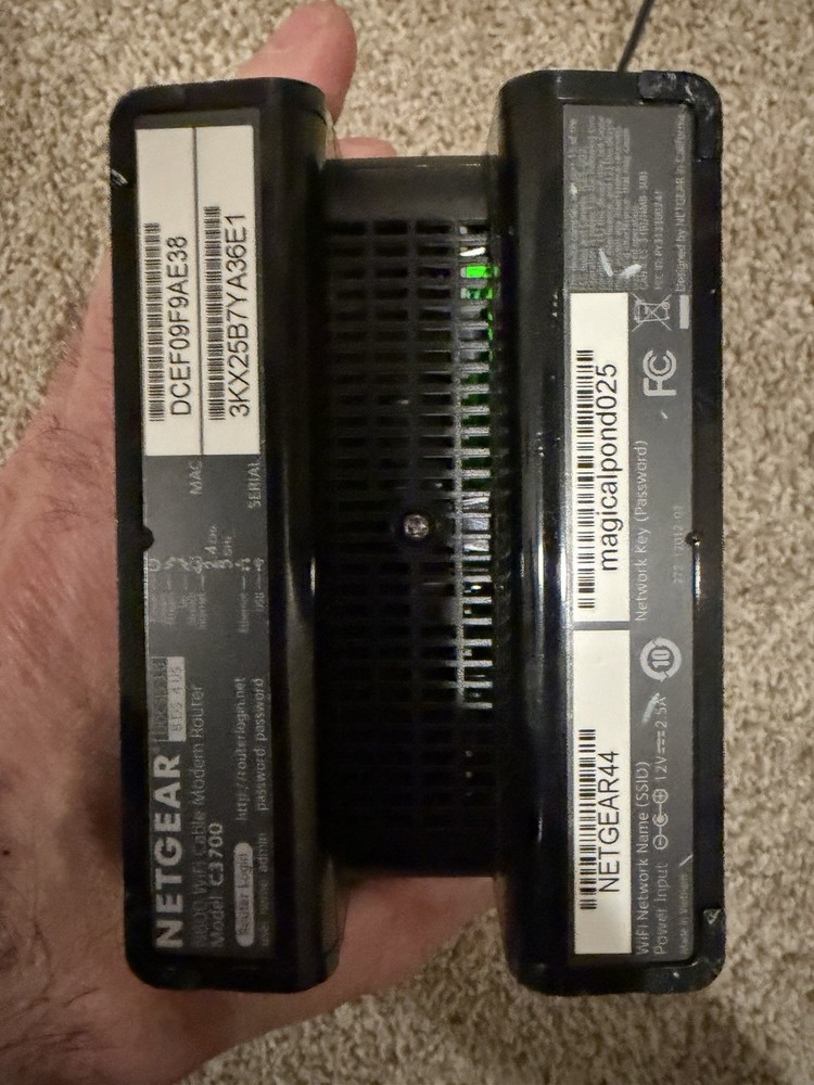 Netgear C3700 N600 Wifi Cable Modem Router