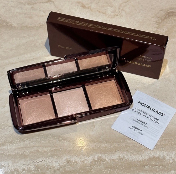 Hourglass Ambient Lighting Palette - Volume l