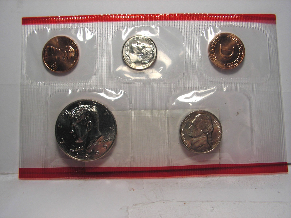 1999 - D U.S. Mint Set, with 50s State Quarters