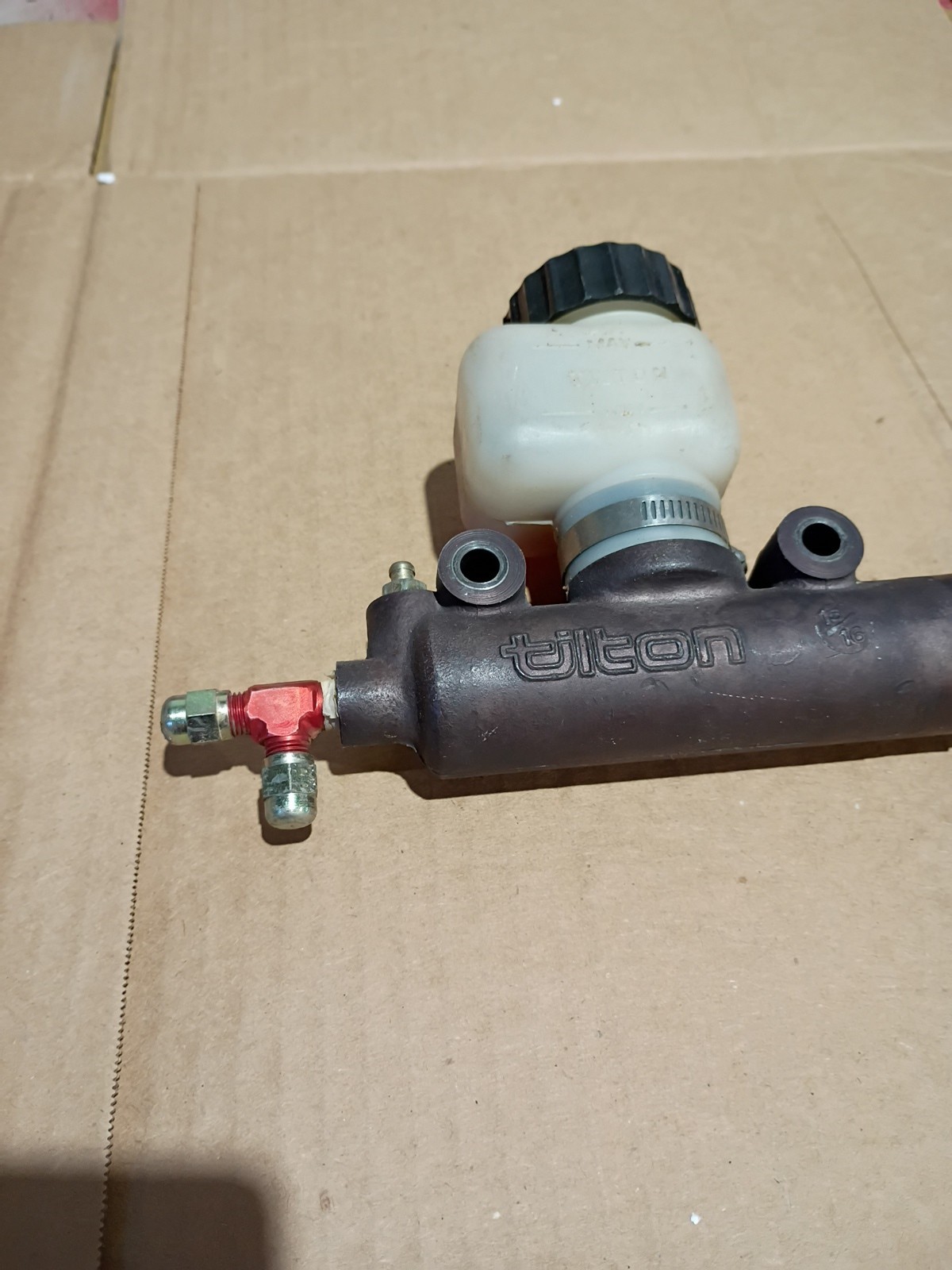 Tilton Brake Master Cylinder, 15/16" Bore Diameter BODY ONLY A55