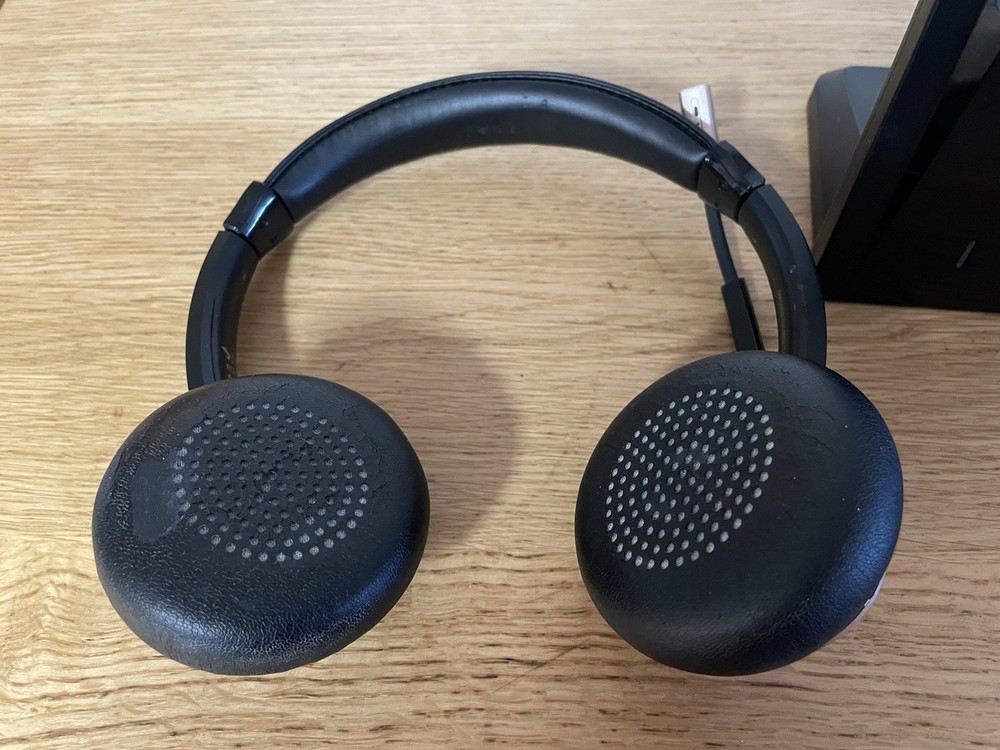 Earbay Wireless Headset With Microphone Black BT786C-D