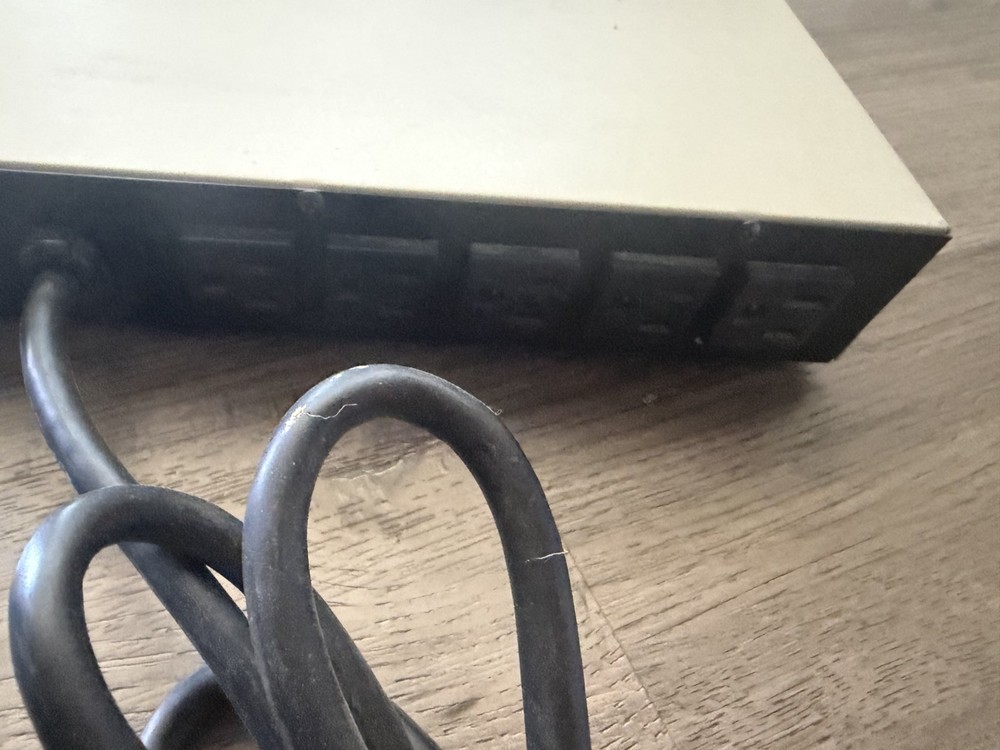 Vintage Computer Power Controller 5 Outlet Surge Protector, Works Great!