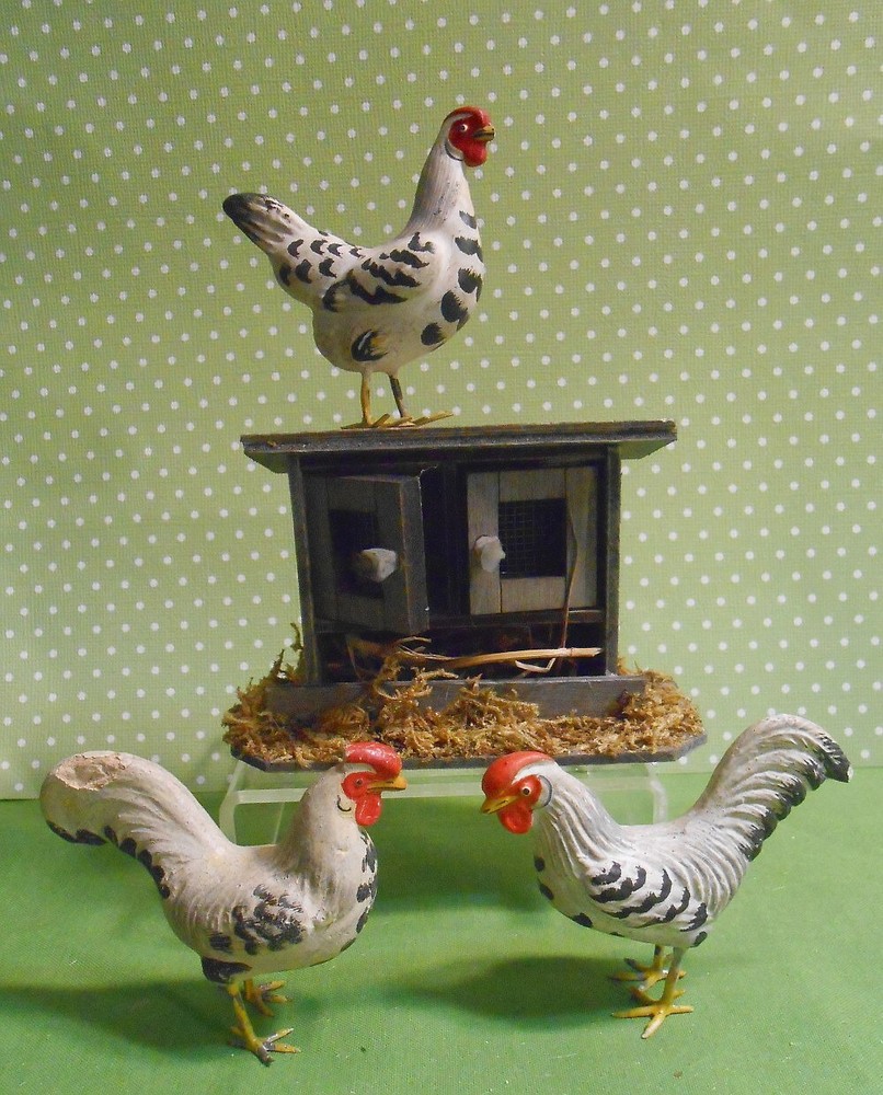 German Putz Chickens and Coop - 4 pc