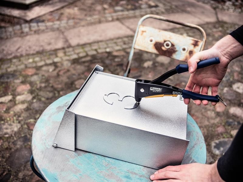 Rapid RP40 MULTI™ Hand Riveter in Case RPD5001127