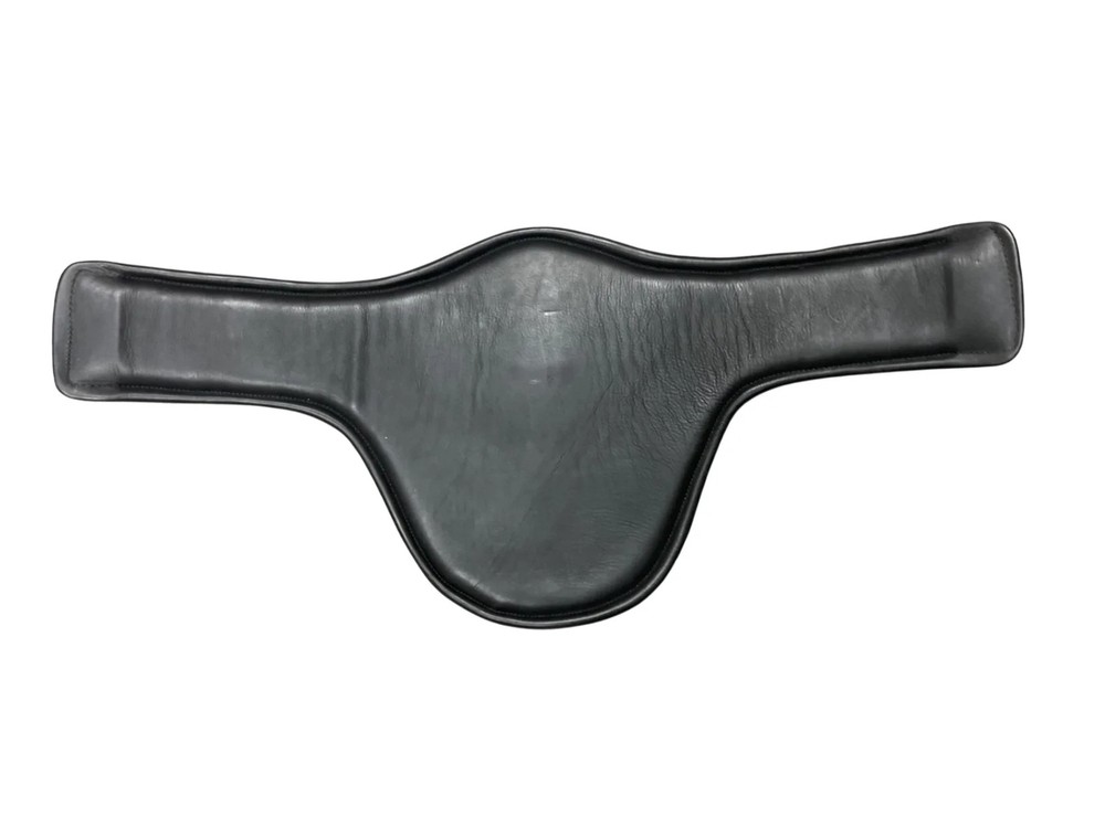Masters Short Belly Guard Girth 26 Black