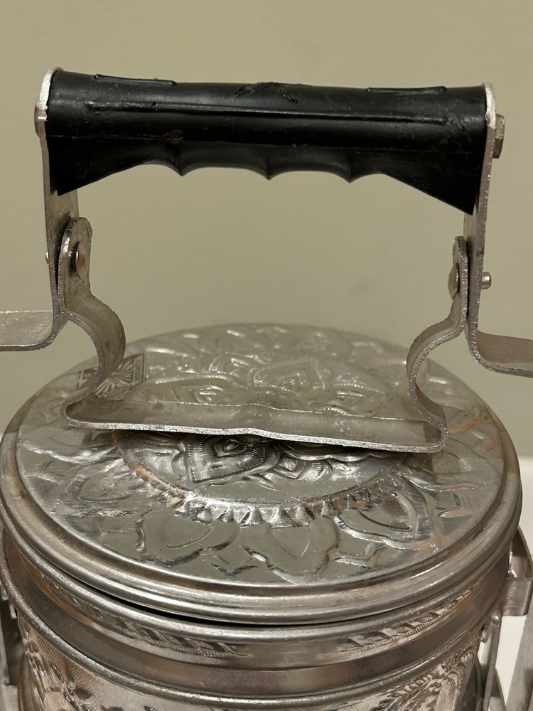 Vintage Tiffin 🇹🇼 Taiwan metal Stackable Lunch Pails 🪣
