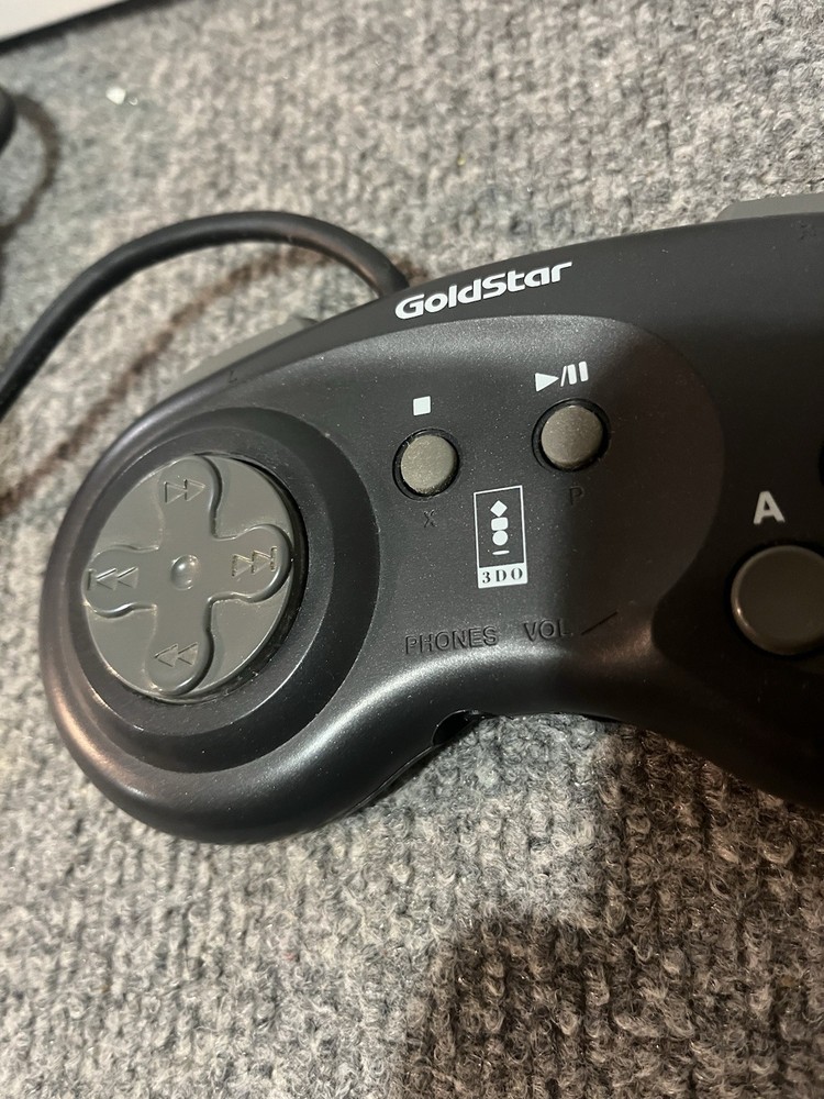 Goldstar Control Pad Model GPA111M Untested