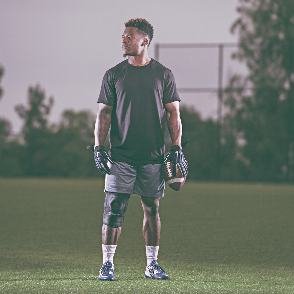 DonJoy Performance Bionic Knee Brace BlackSmall