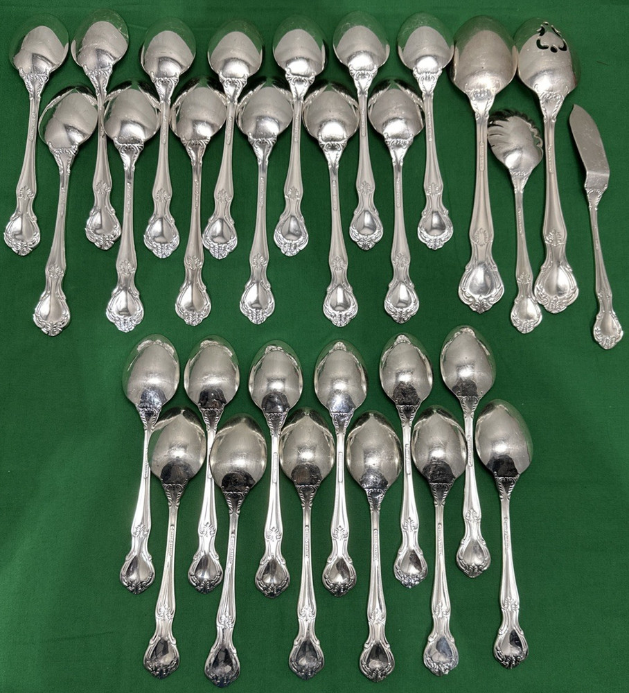 29 Pc RATHMORE Silverplated SOUP & TEASPOONS & SERVING Pcs Reed & Barton