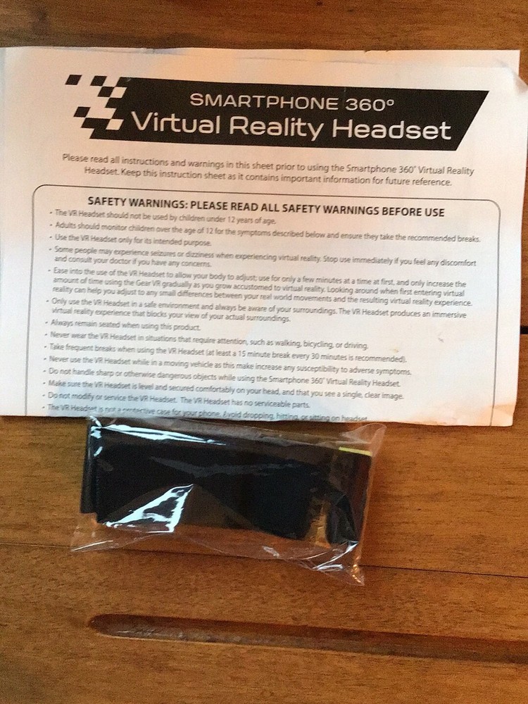 Mattel View-Master VR Viewer DLX (Deluxe)