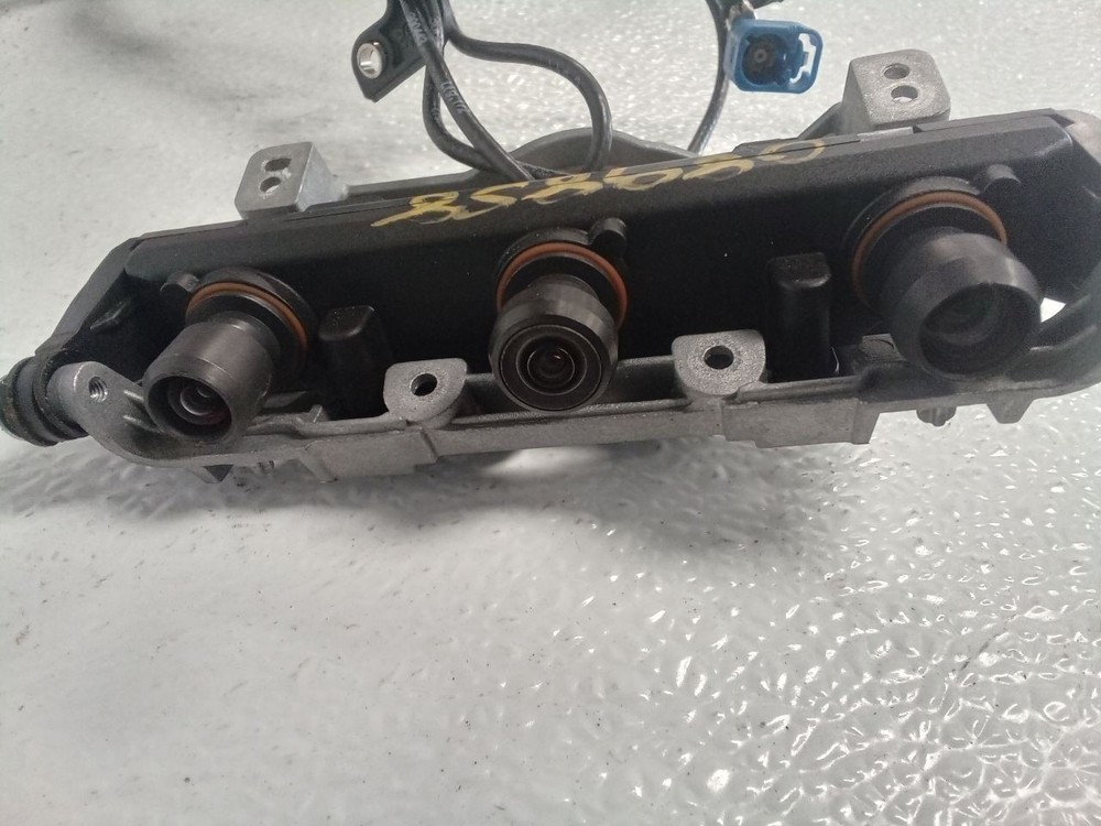 TESLA 3 2022 Camera/Projector 367235