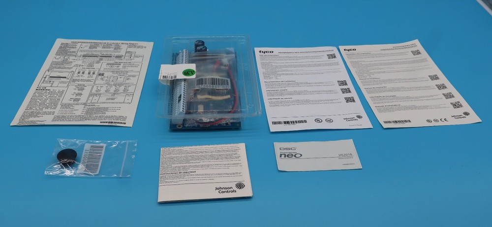 DSC HS2016NKCP01 PowerSeries Neo 16-Zone Alarm Control Panel Kit Open Box