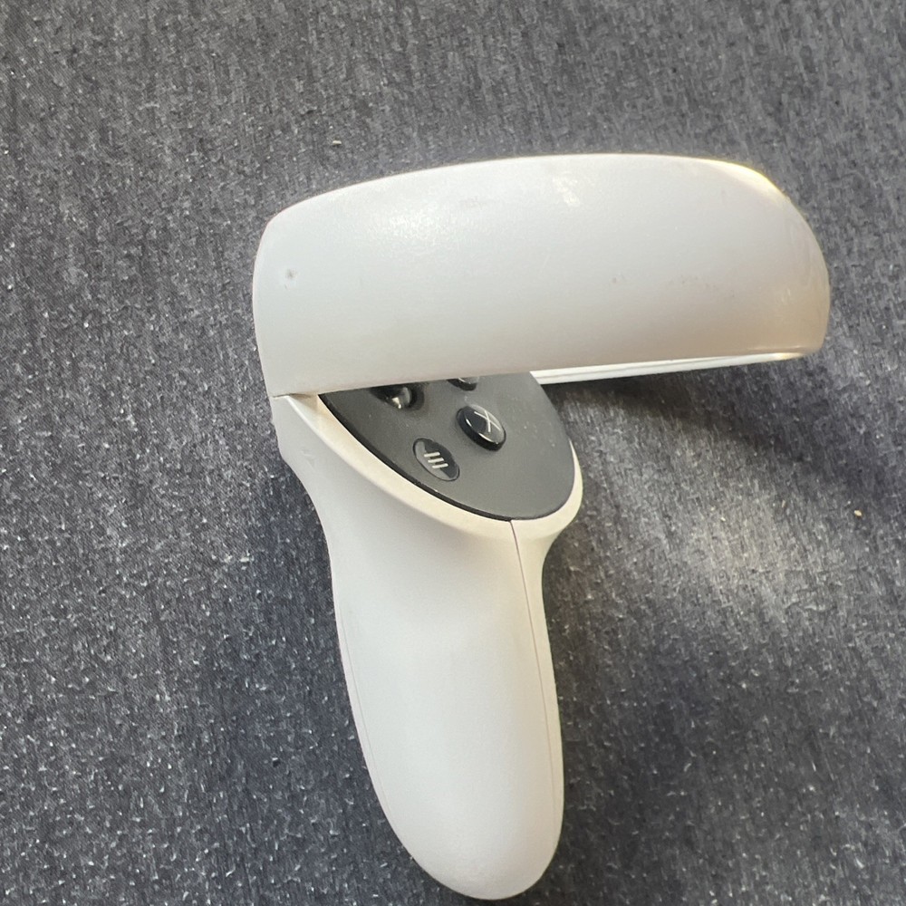 Oculus Quest 2 Left Controller Only -Has Joystick Drift -FOR PARTS or REPAIR