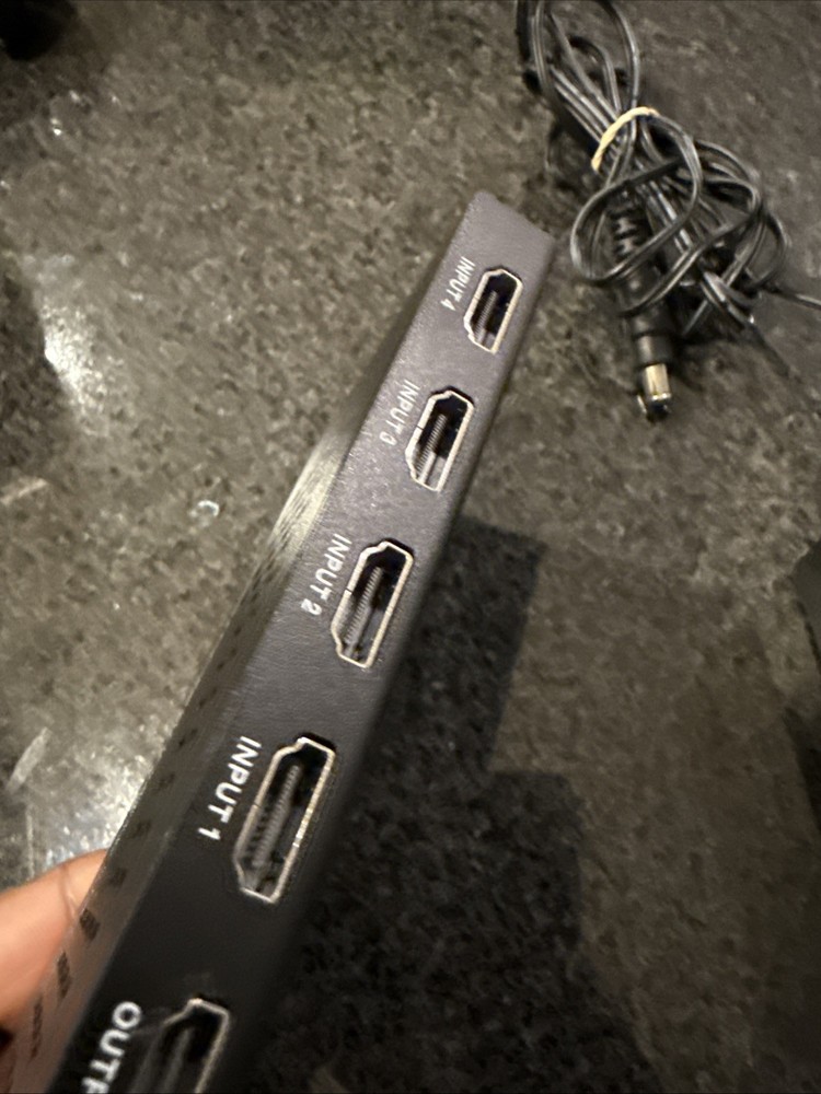 J-Tech JTECH-MV41 Digital HDMI 4x1 Multi-viewer Seamless Switch Function Mint