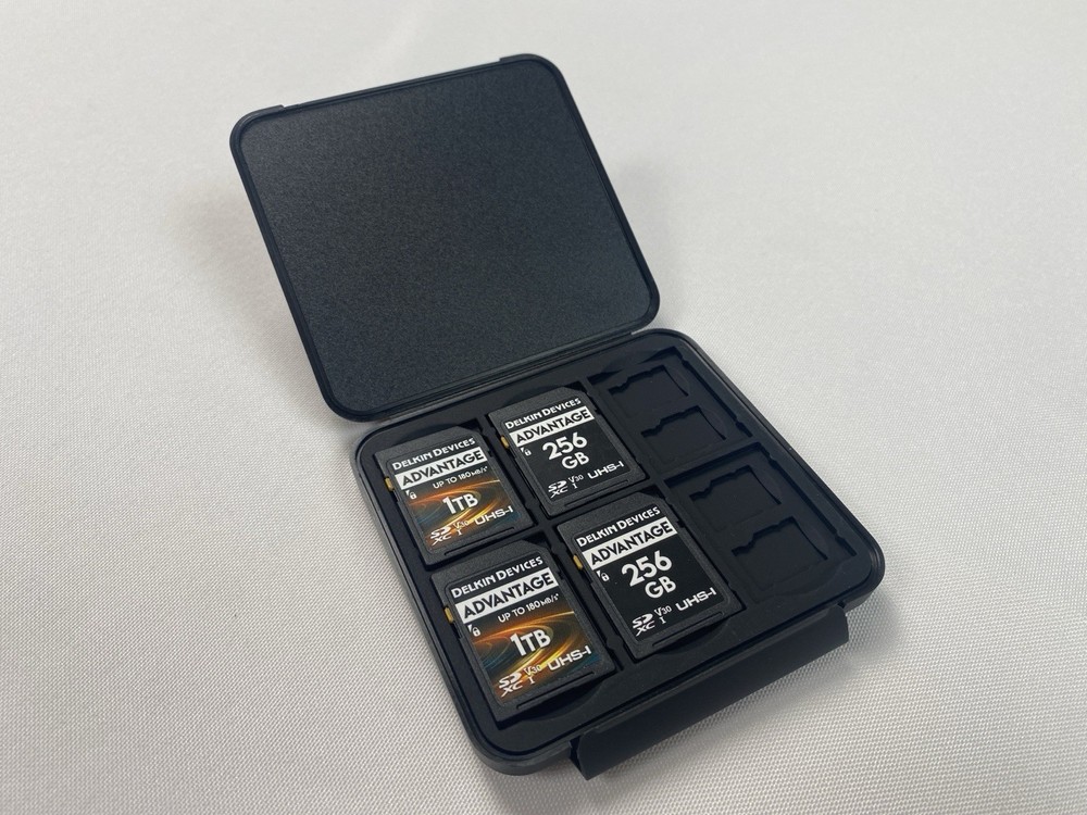 SD Card Holder | Compact Hard Case For SD & SDX Memory Cards