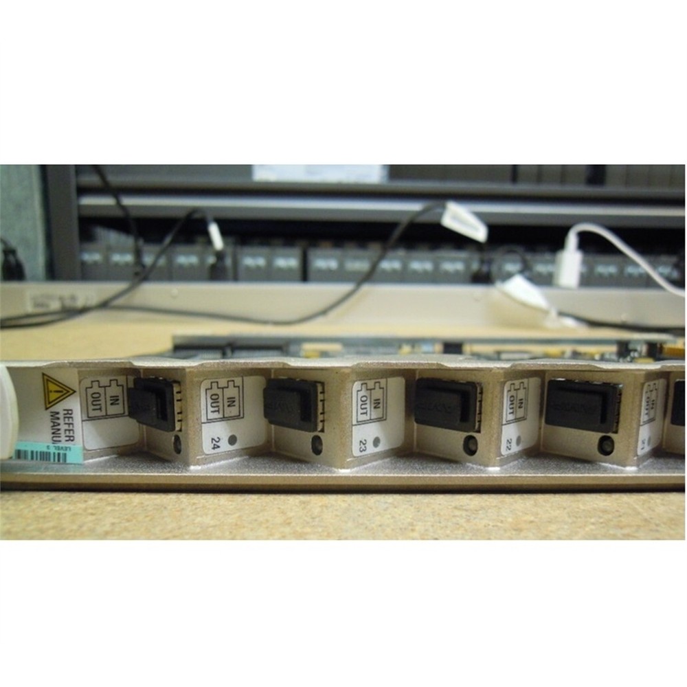 Alcatel LNW74 8-Port Network Switch