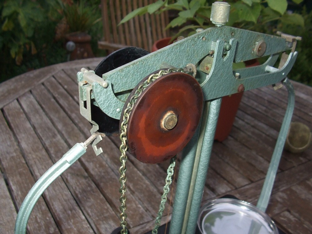 VINTAGE SCALES GRIFFIN & GEORGE LTD