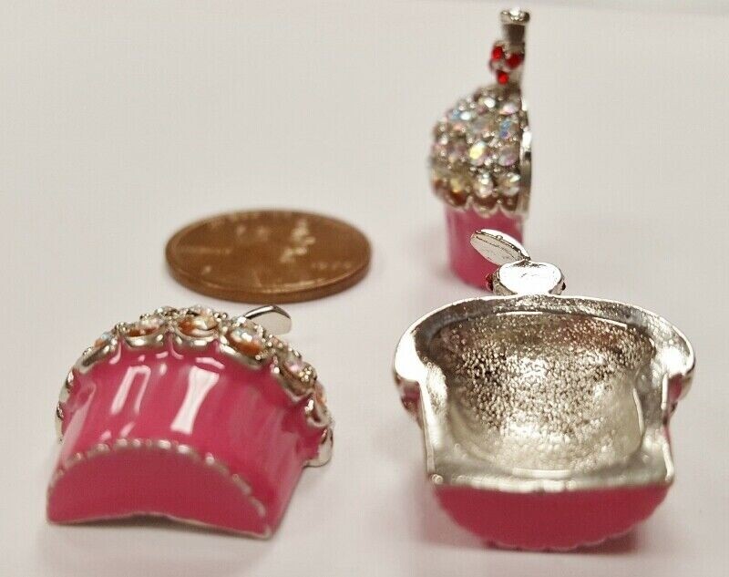 VINTAGE CRYSTAL AB RUBY RHINESTONE CUPCAKE CHERRY TOP PINK CABOCHON FINDING E261