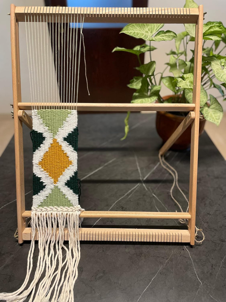 Solid Wood Table-Top Weaving Loom, 25.2" H X 19.3" W Extra Large Frame, Solid Ma