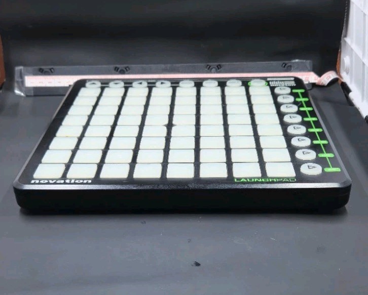 Novation Launchpad USB MIDI Pad Controller Ableton Live Tested