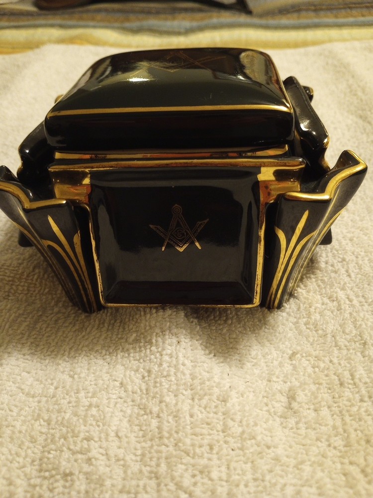1920's Masonic Theme Keystone China Cigarette Box