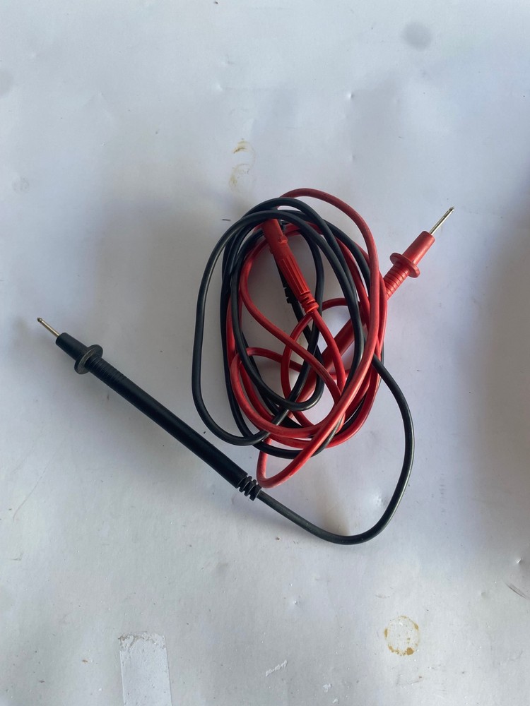 Wavetek CDM600 Clamp-On Multimeter