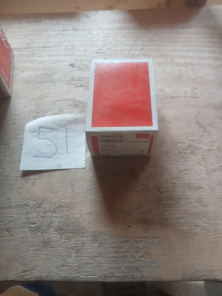 New Danfoss 018F6715 Coil
