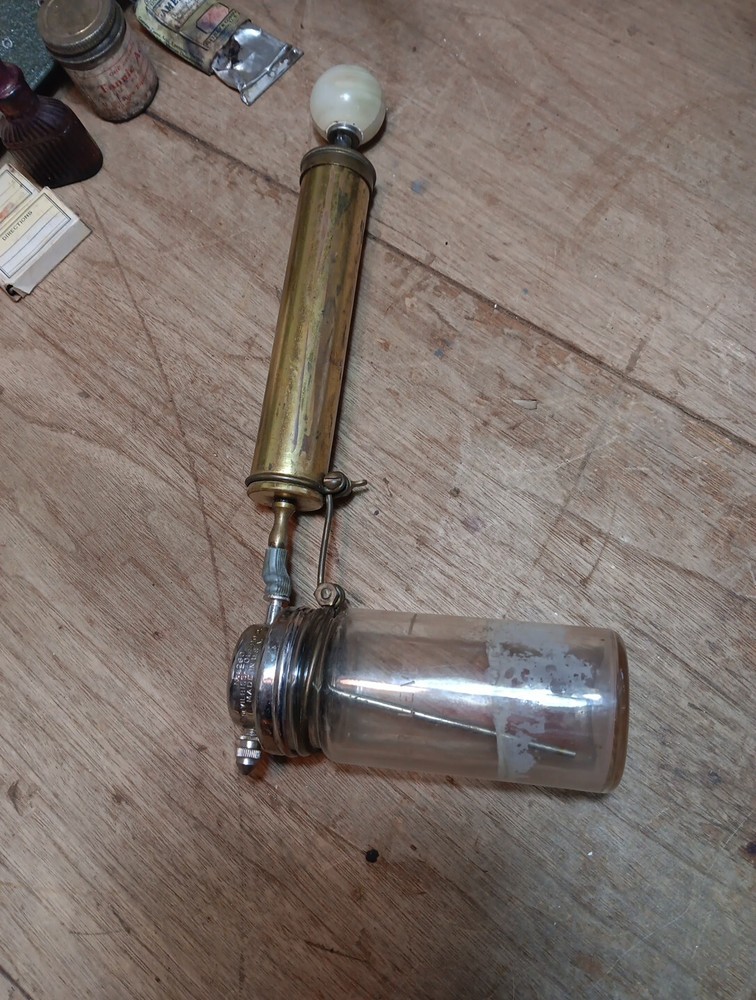 Antique first aid kit Burns Us fire equipment co Sprayer atomizer
