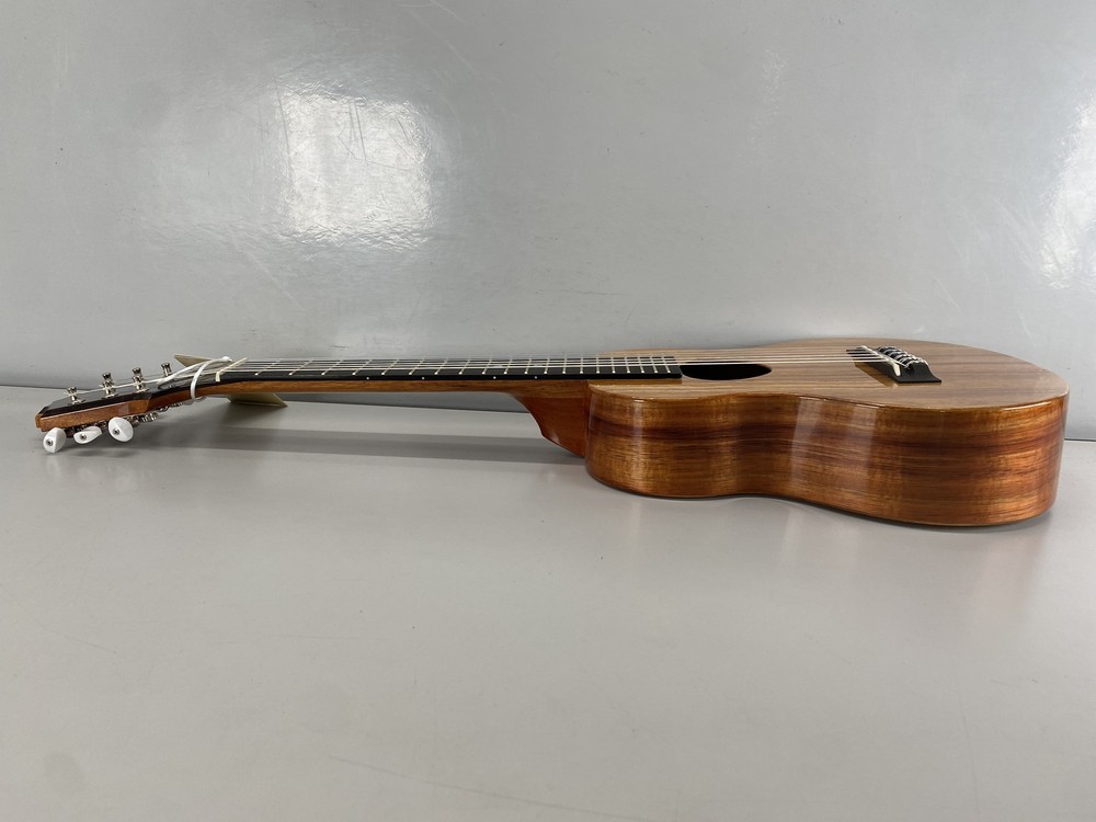 KoAloha Solid Hawaiian Koa Gloss Guitarlele- Brown