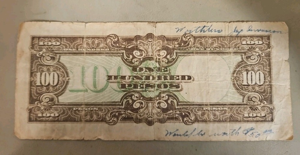 Philippines 100 Pesos Note